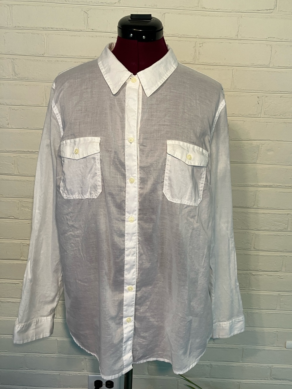 Old Navy Sheer White Cotton Long-Sleeve Button-Up Shirt